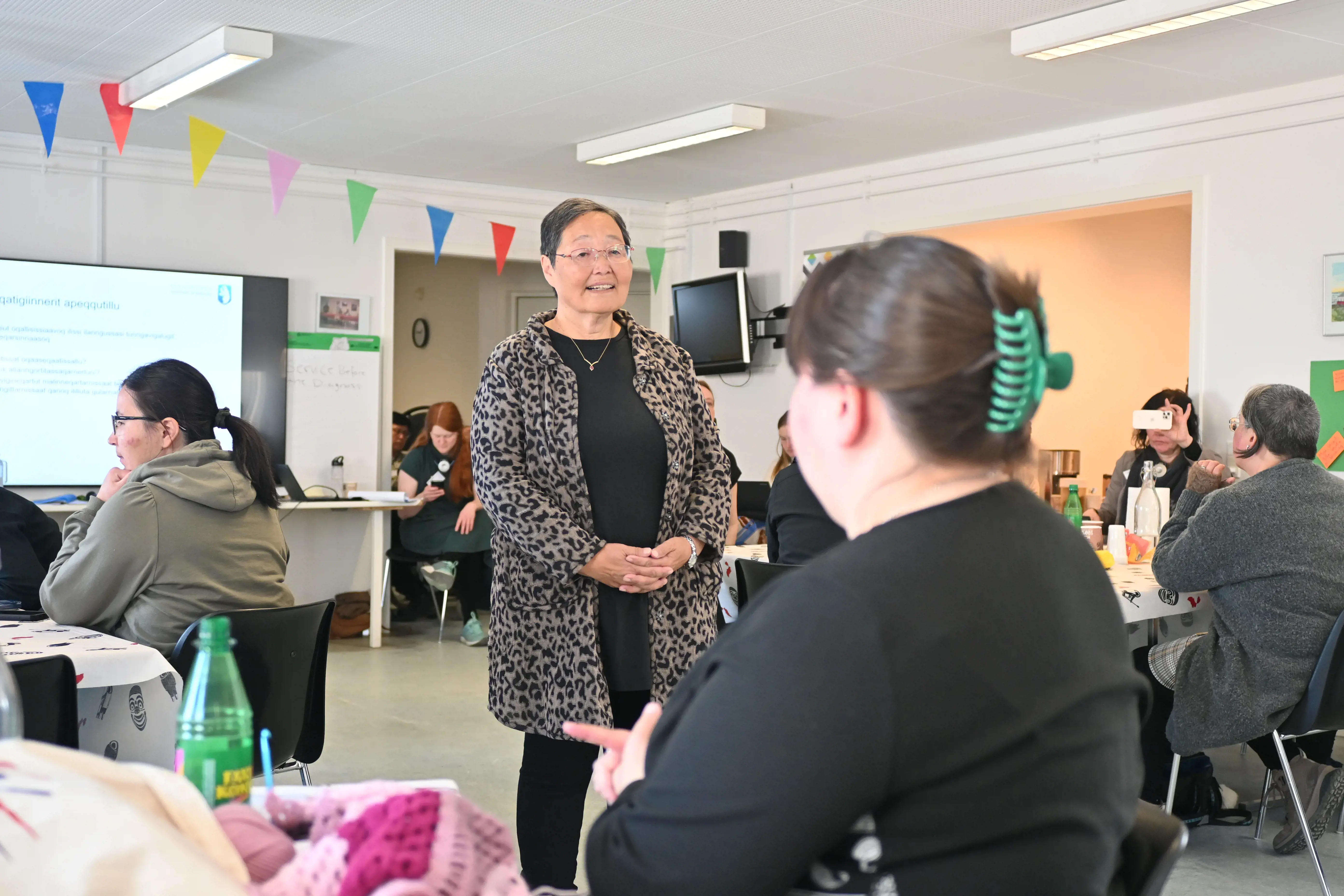 Naalakkersuisoq Mimi Karlsen Tiliup isumasioqatigiititsinerani 2023-mi peqataasoq oqaluukkaa